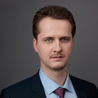Автор статьи — Павел Бирюков